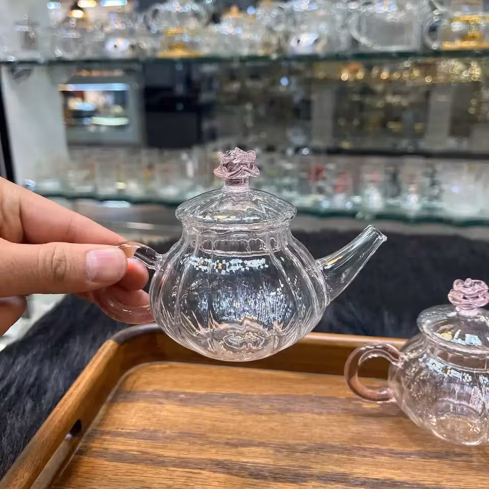 قوری زعفران پیرکس کد E08