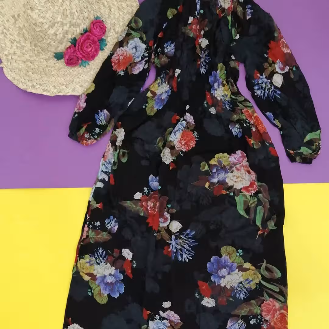 ساحلی نخی آستین دار بلند
فوق العاده خنک و مناسب تابستان
مناسب تمامی سنین