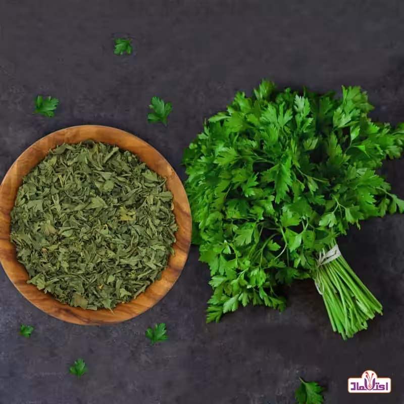 جعفری خشک اعلا 50 گرمی اعتماد امسالی و تازه(سبزی جعفری) | amazonchi