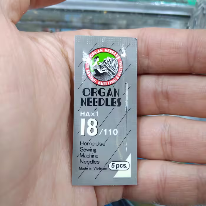 سوزن چرخ شماره 18مناسب چرم دوزی با چرخ خیاطی ویتنام اصل 5 عددی (خرازی و خیاطی )