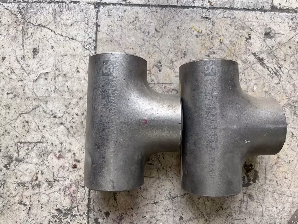 سه راه 2 اینچ اینکونل مساوی استنلس استیل رده 40  از جنس B366