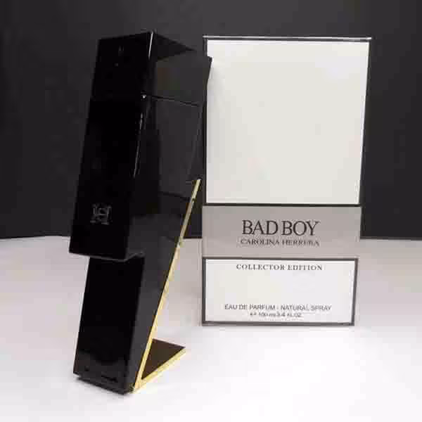 ادوپرفیوم بد بوی کارولینا هرا حجم 100میل تستر اورجینال