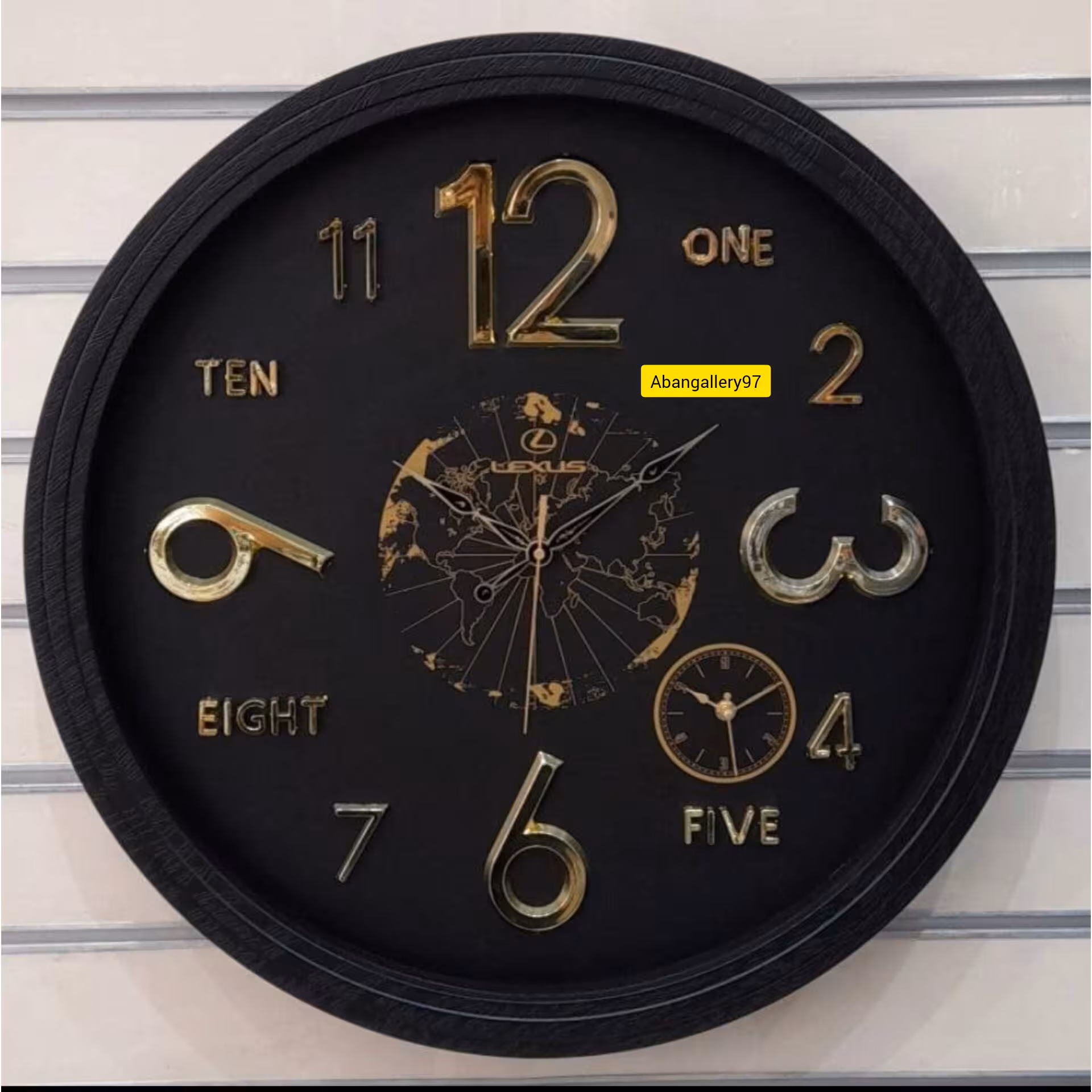 ساعت دیواری