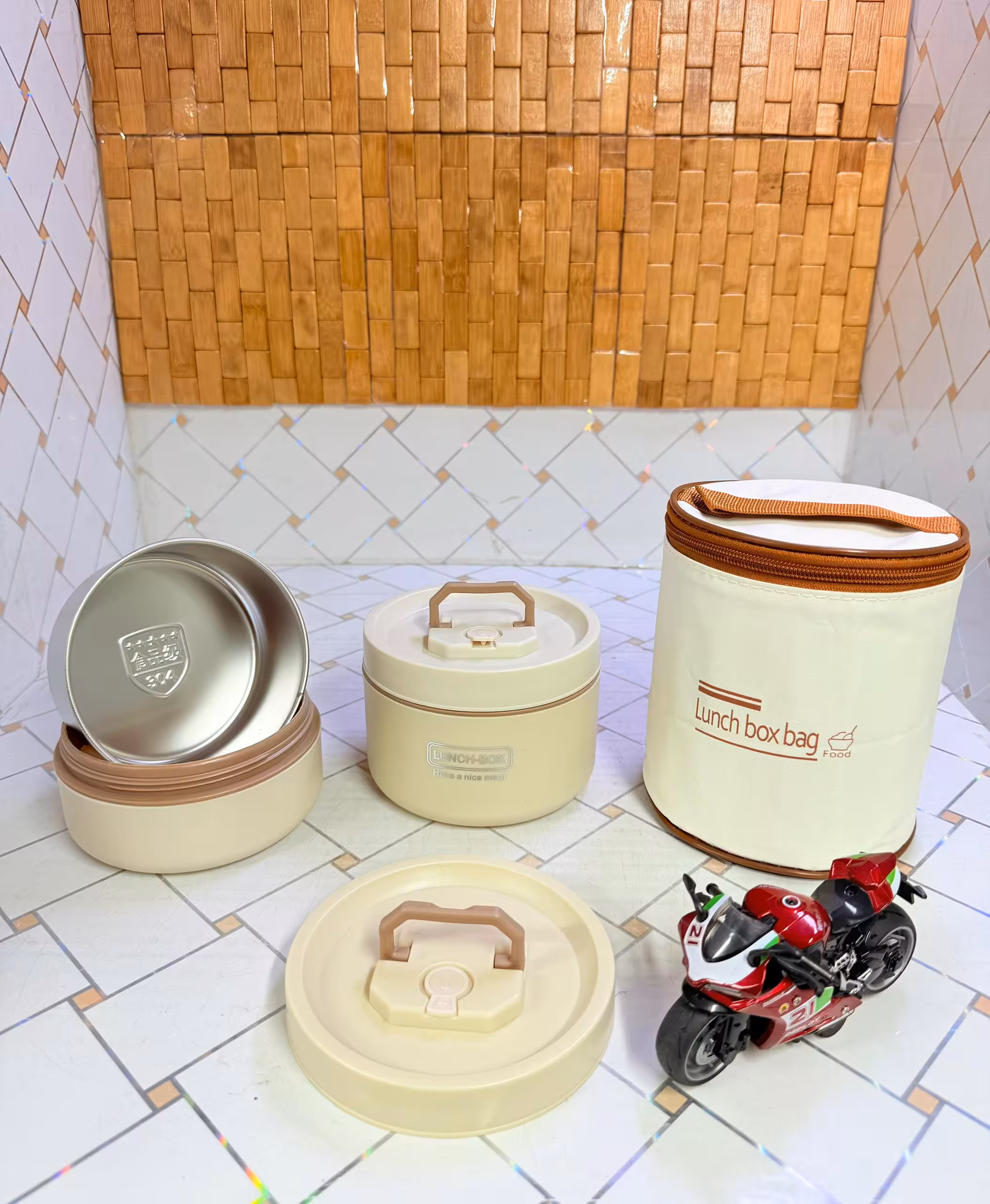 لانچ باکس دوتکه همراه با کیف داخل آلومینیومی