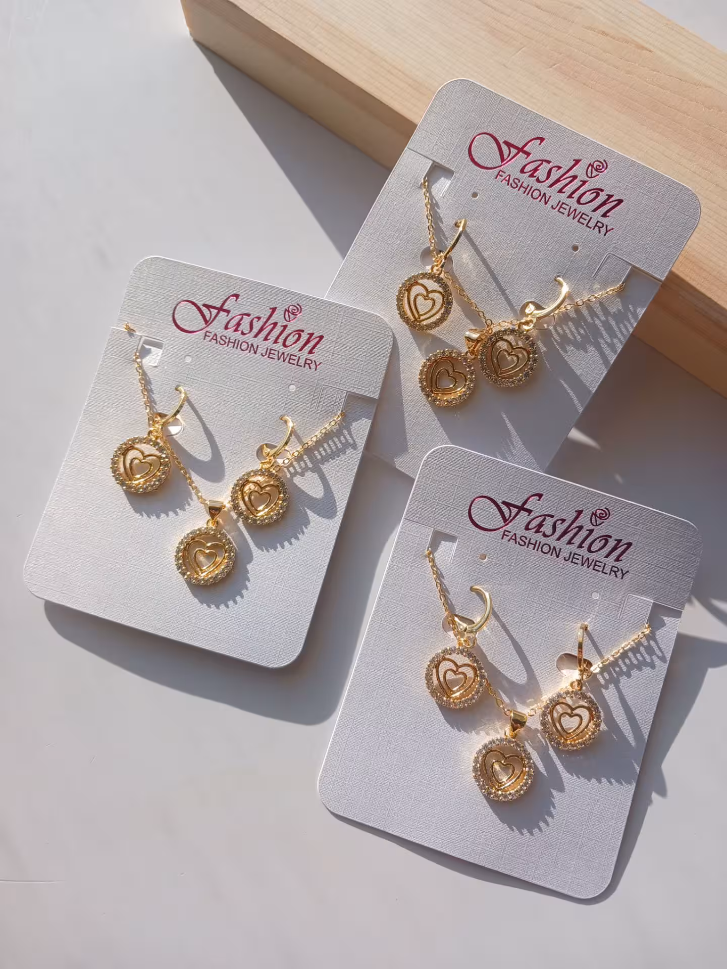 نیم ست طلایی قلبی