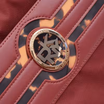 چمدان دی کی ان وای مدل CAMEO CM1 سایز بزرگ