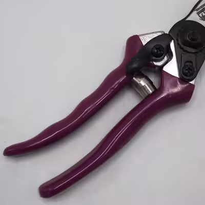 قیچی باغبانی مدل الفنت کد YP-FX-9INCH