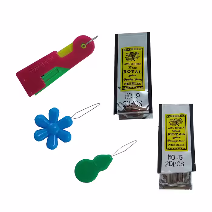 سوزن خیاطی و سوزن نخ کن  مدل R001 مجموعه 5 عددی
