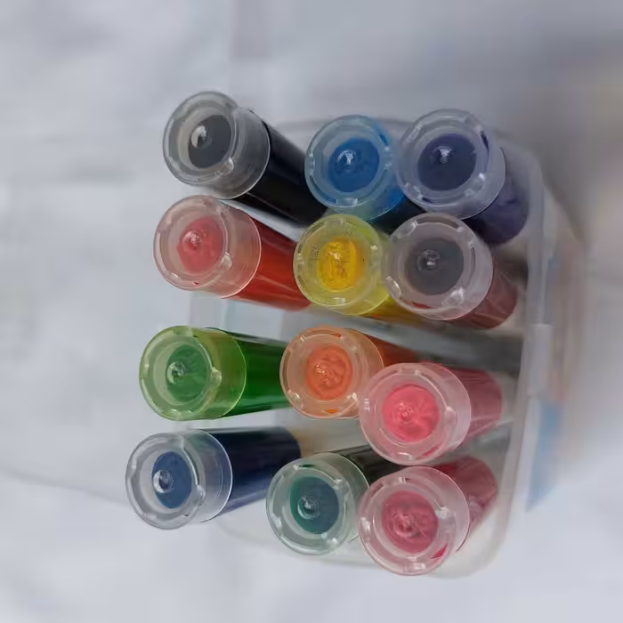 ماژیک رنگ آمیزی 12 رنگ مدل water color مهر دار 