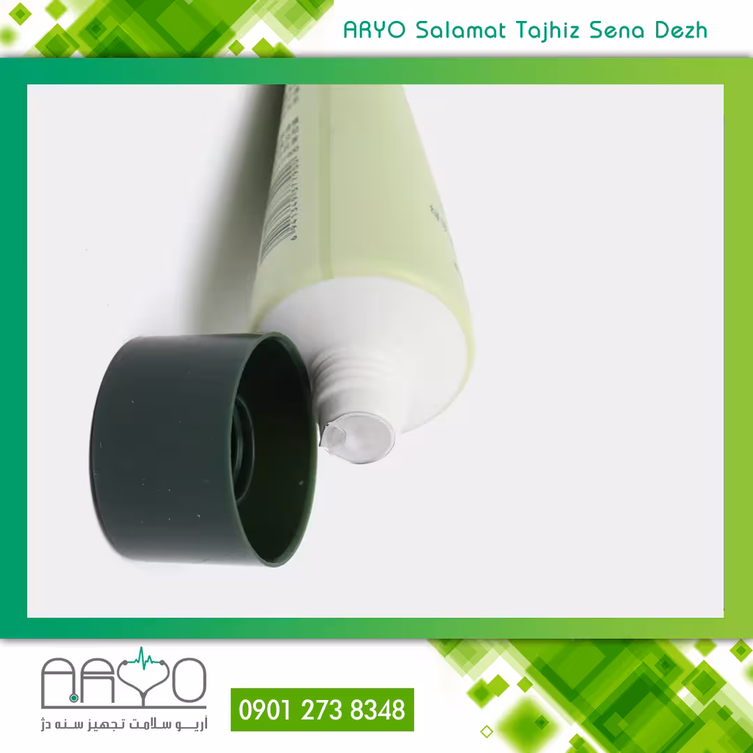 ماسک ضد جوش سرسیاه چای سبز