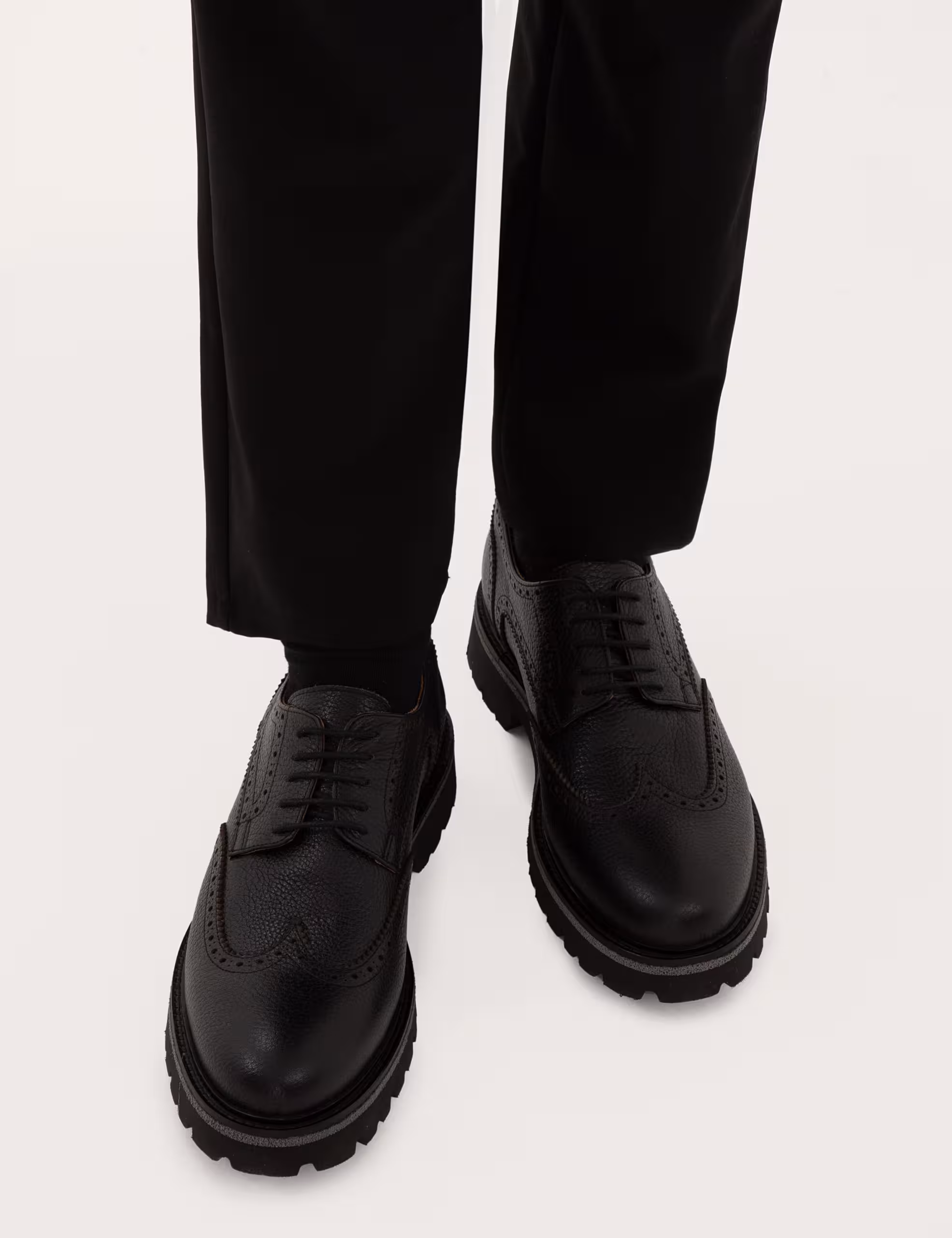 کفش روزمره مردانه مشکی پیرکاردین