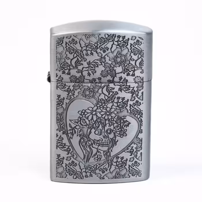 فندک بنزینی حکاکی شده طرح خاص