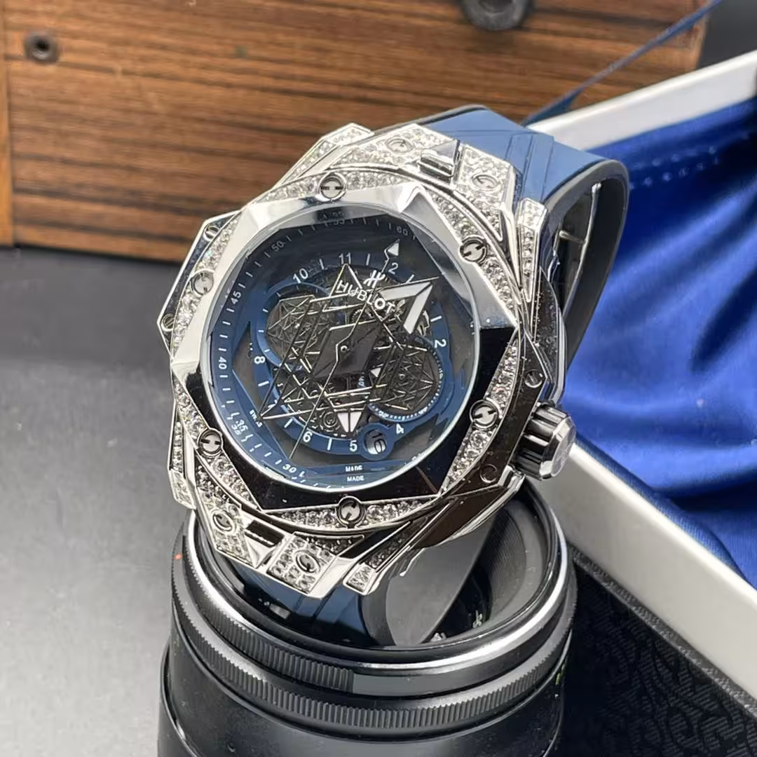 ساعت مردانه نگین دار هابلو بیگ بنگ Hublot
