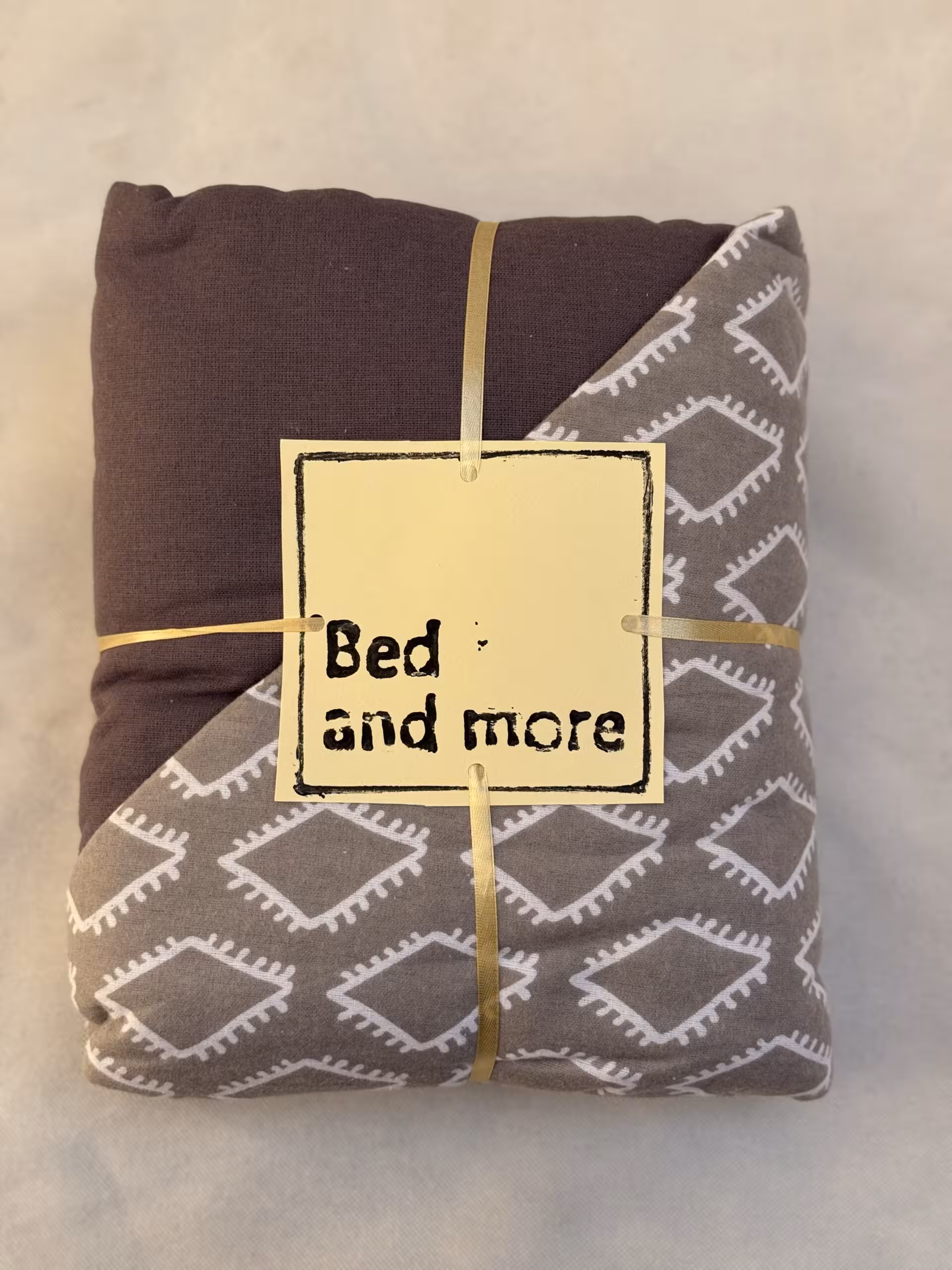 روتختی دو نفره چهار تکه کدL32 (کاور تشک،روانداز،دو عدد روبالشتی)