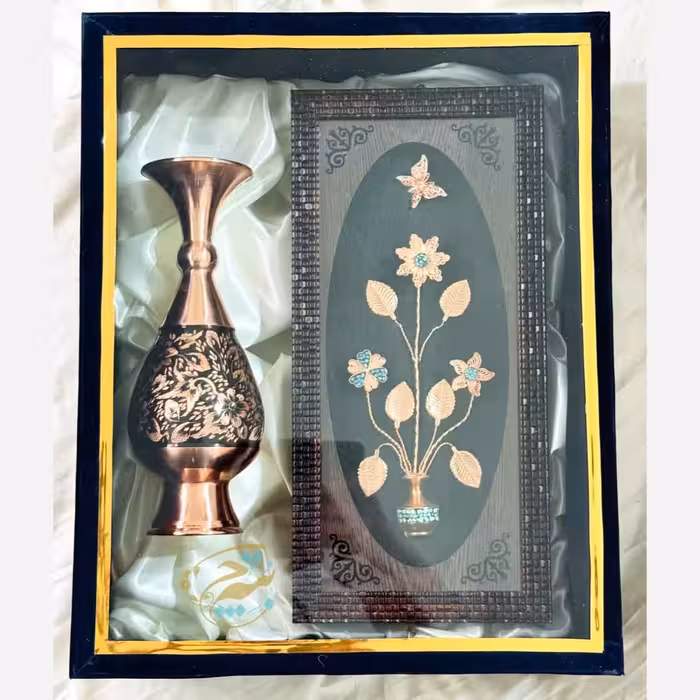 ست هدیه اداری گلدان مسی الماس تراش و تابلو فیروزه کوبی