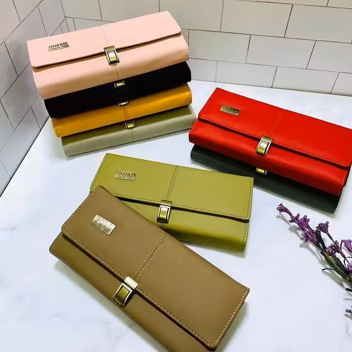 کیفپول اسپرت قفل دار  با بند دستی