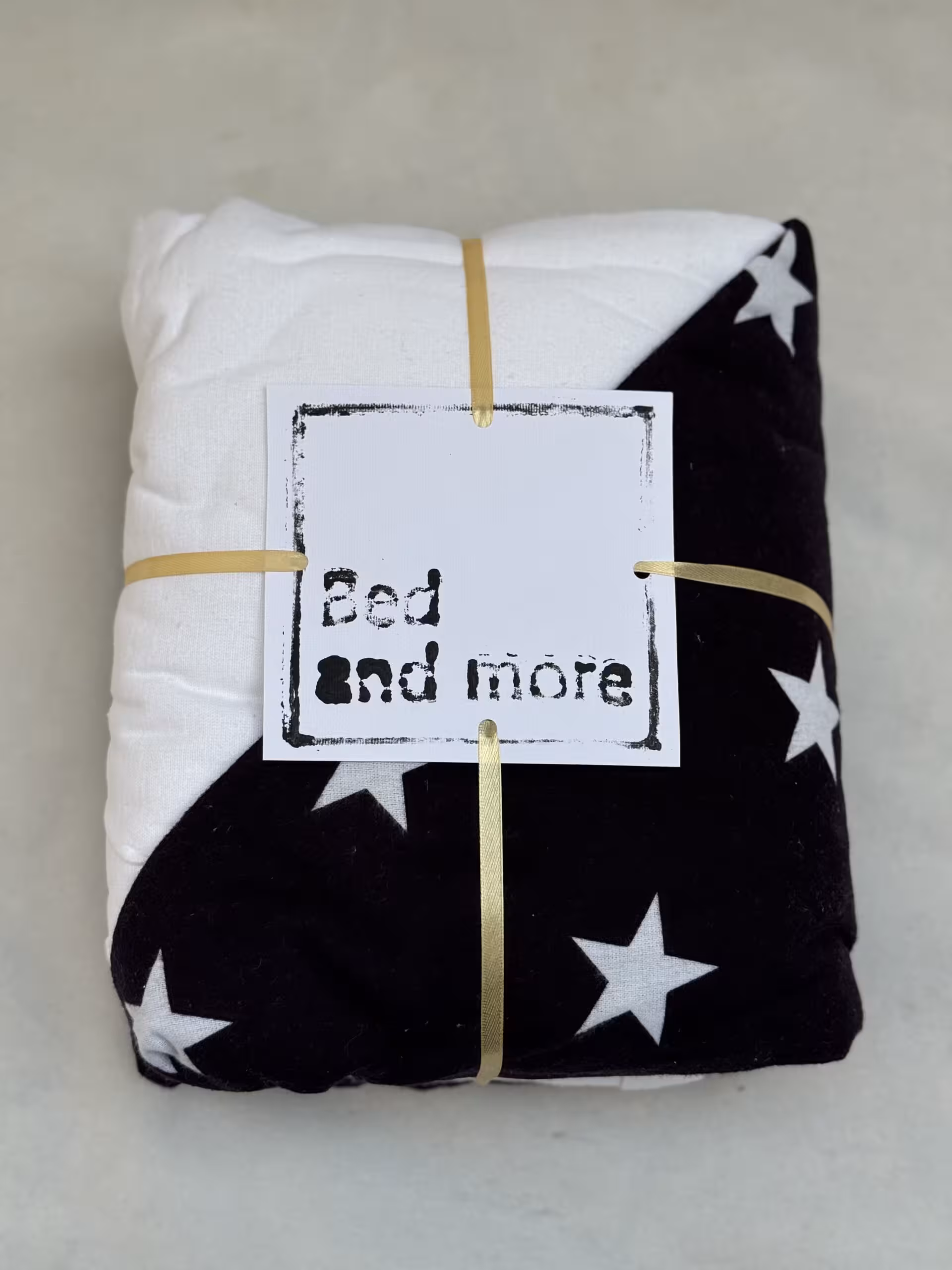 روتختی دو نفره چهار تکه کدL61 (کاور تشک،روانداز،دو عدد روبالشتی)