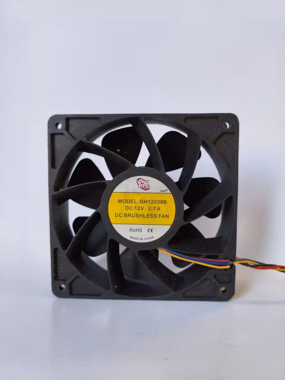 فن چهارسیم براشلس12ولت مدل GH12038Bسایز 120X120 میلی متر