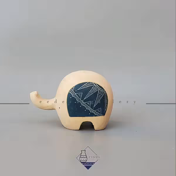 مجسمه چوبی فیل ساده