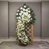 تاج گل روماک