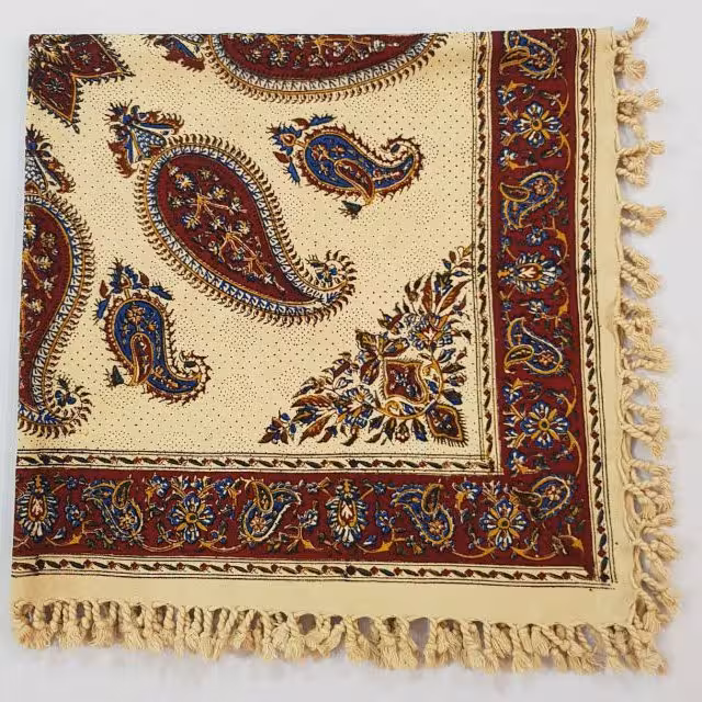 سفره قلمکاری ممتاز طرح بته جقه بزرگ 4 نفره