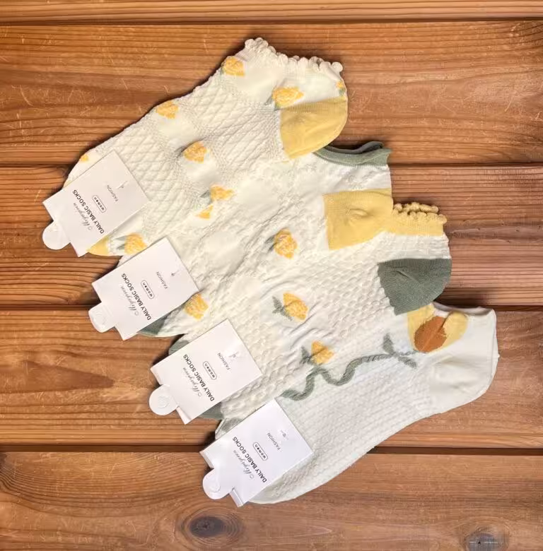 جوراب مچی گل زرد کد n-1036