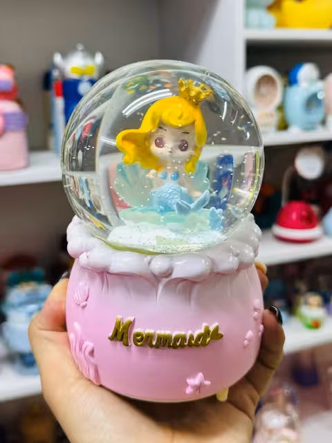 گوی موزیکال برفی طرح پری دریایی وصدف 1