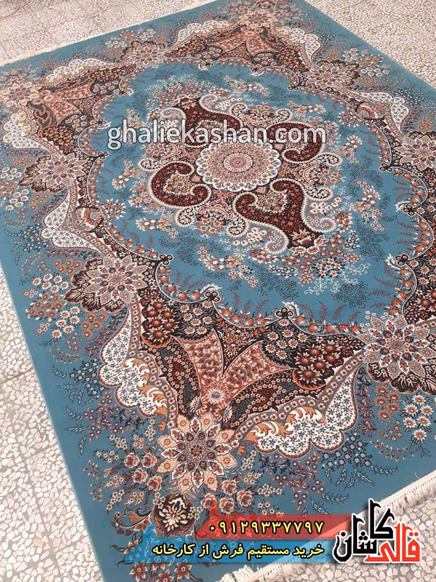 فرش 700 شانه طرح اهورا زمینه آبی کاشان
