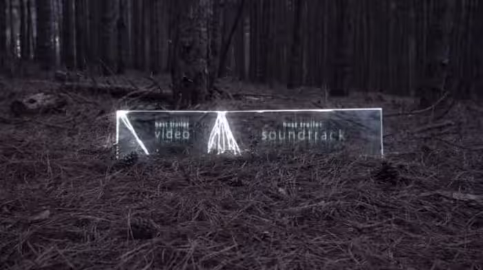 دانلود پروژه آماده افتر افکت – تیتراژ در جنگل روی شیشه Holograms – Titles Opener