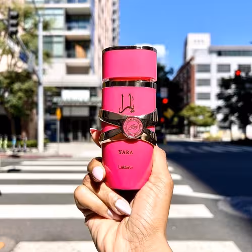عطر و ادکلن زنانه لطافه یارا کندی(سرخابی) اصل | Lattafa Perfumes Yara Candy در حجم 10 و 100 میل(اورجینال)