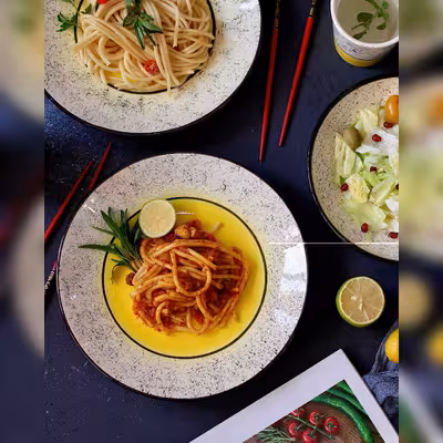 بشقاب سرامیکی مدل پلو و خورشت خوری خورشید کد kh po 12 مجموعه 12 عددی