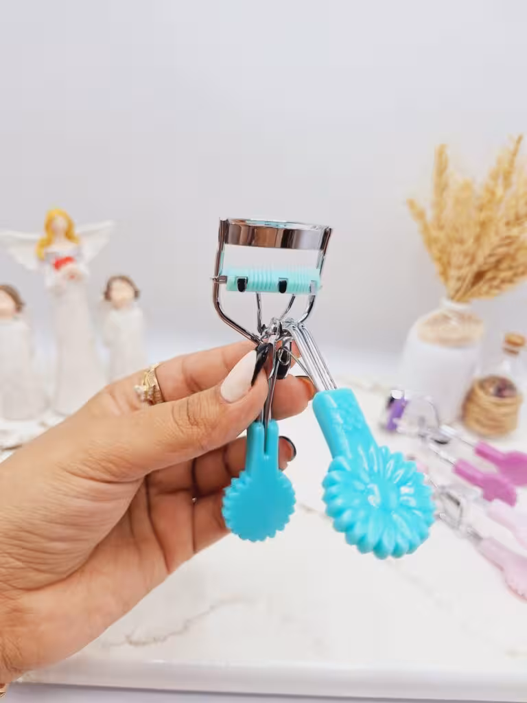 فرمژه شانه دار طرح گل