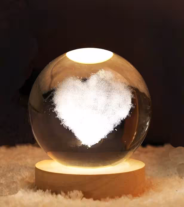 گوی شب خواب کریستالی قلب سایز8