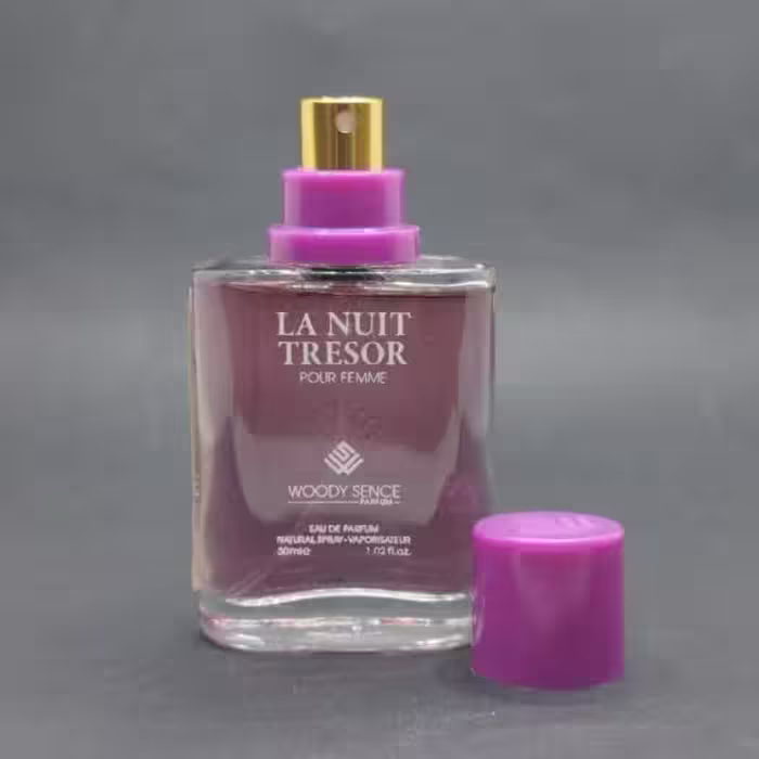 عطر جیبی وودی سنس لا نایت تریسور مردانه و زنانه حجم 30 میلی لیتر / میت نایت رز