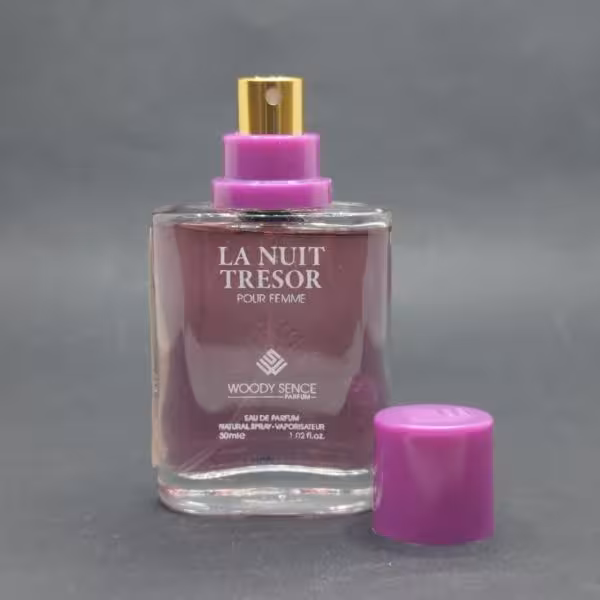 عطر جیبی وودی سنس لا نایت تریسور مردانه و زنانه حجم 30 میلی لیتر / میت نایت رز