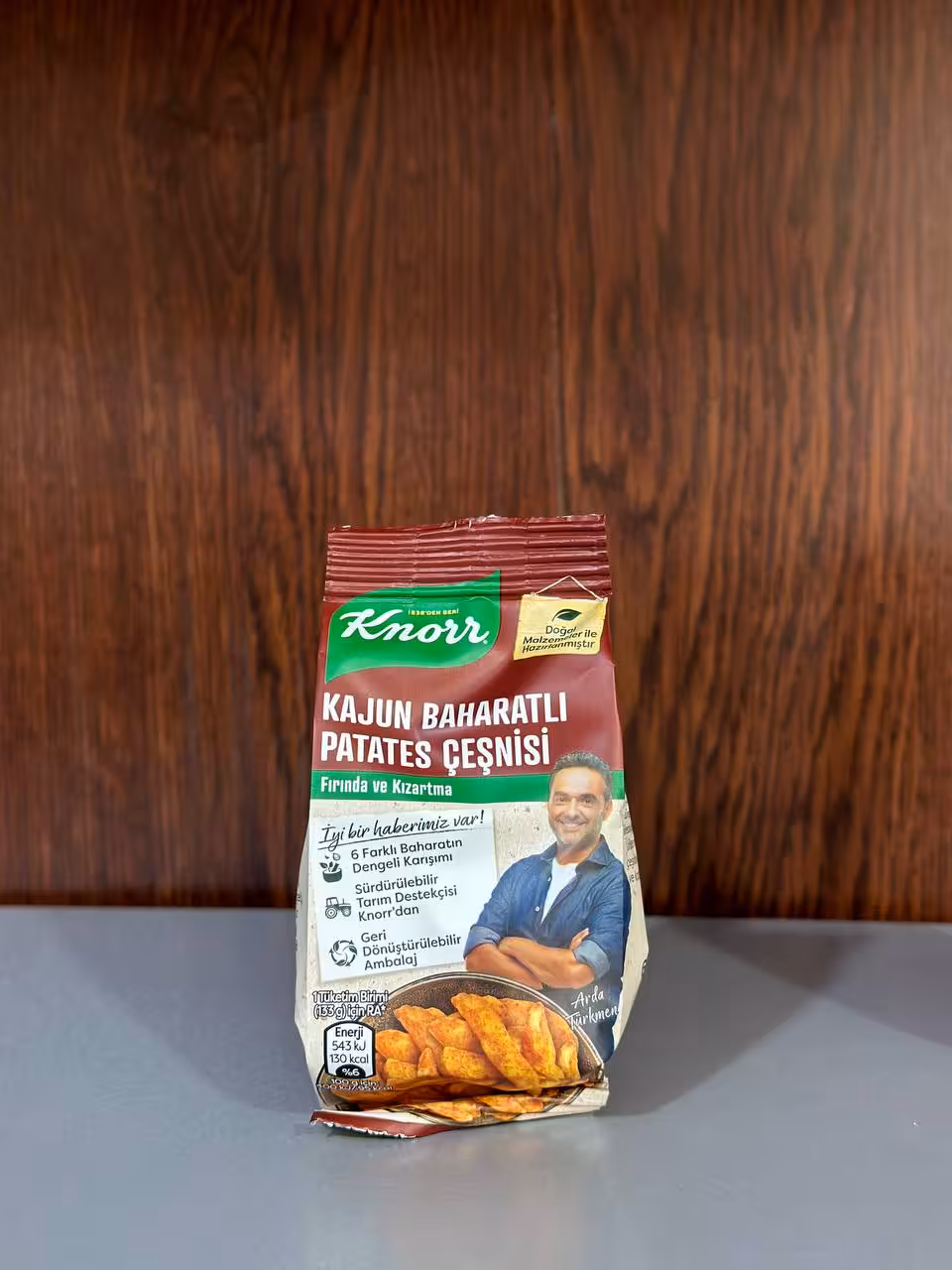 چاشنی سیب زمینی پاکتی 60گرم کنور