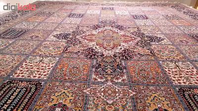 فرش ماشینی زمرد مشهد طرح خشتی مدل ترنج زمینه آبی