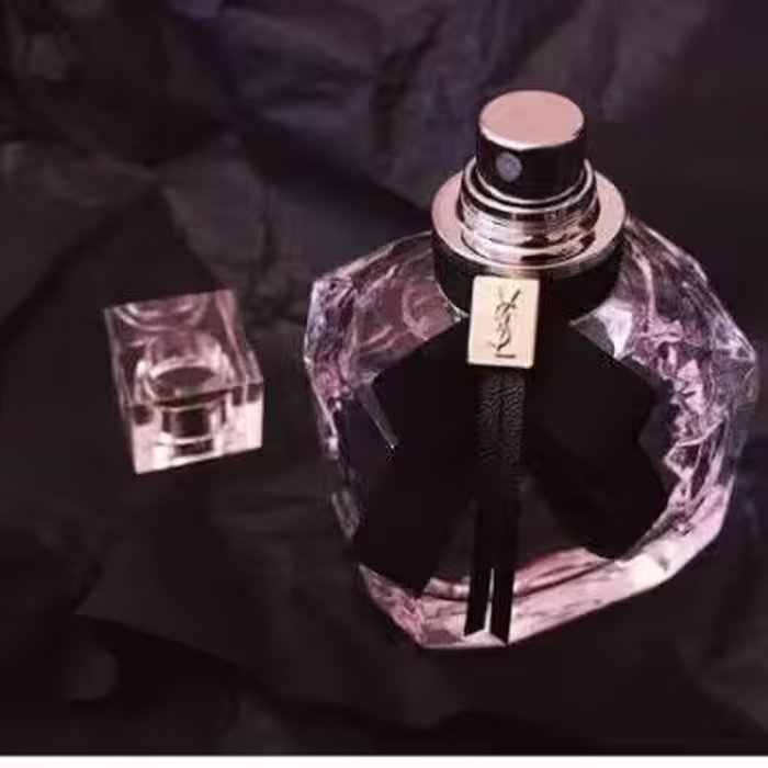 عطر مون پاریس ( زنانه ) ده میل