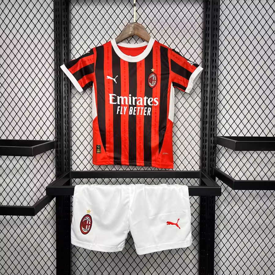 کیت اول آث میلان بچگانه 2025