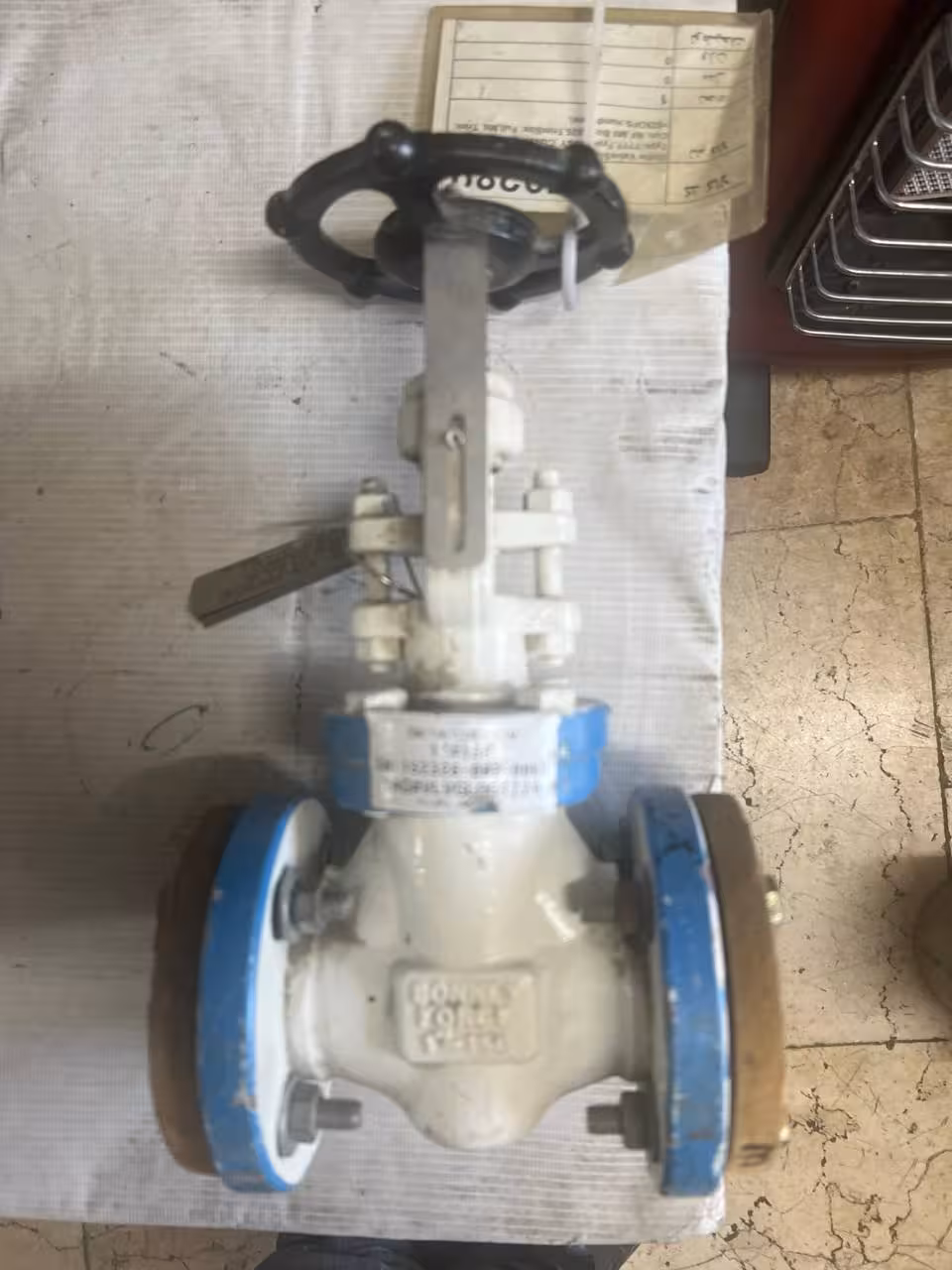 شیر سوزنی 1" کلاس 150 ریس فیس جنس بدنه اینکولای 825 سیت اینکولای 825HF استیم INC825HF