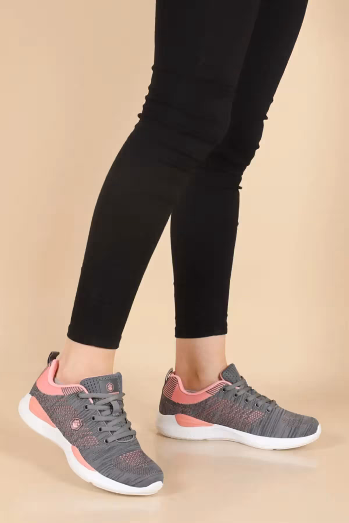 کفش ورزشی اورجینال ترک - 8309