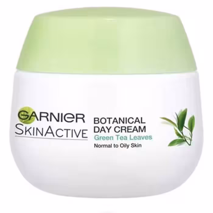 کرم  بمب آبرسان عصاره چای سبز گارنیر حجم 50 میلی