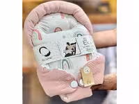 قنداق سوئیسی (آغوش گیر) نوزادی طرح پیکه رنگین کمان  آبرنگی صورتی  الا ELA