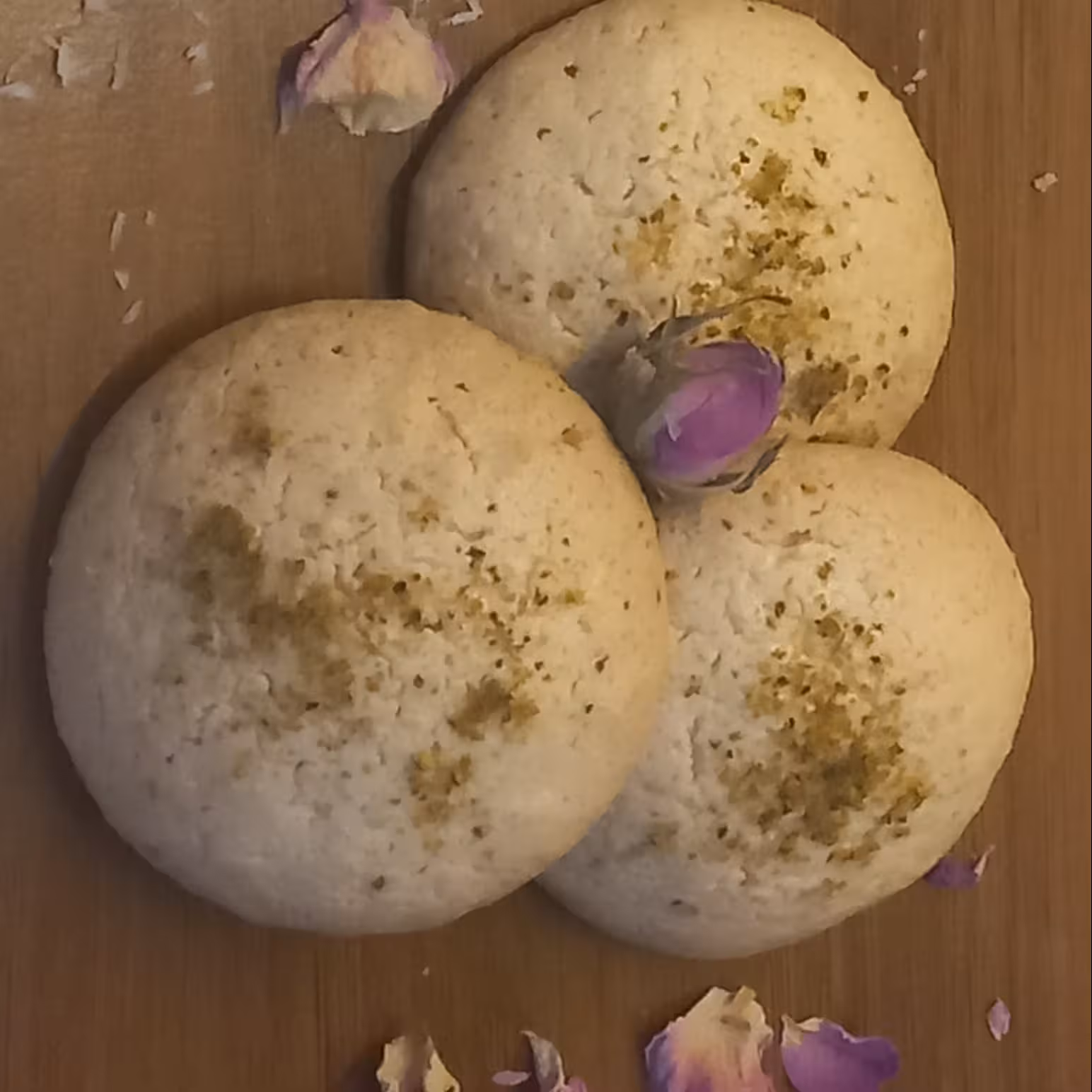 شیرینی نارگیلی خانگی ارسال با تیپاکس پس کرایه