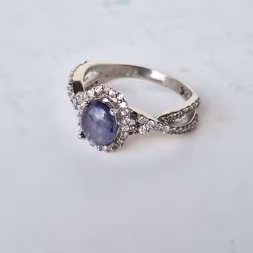 انگشتر نقره زنانه یاقوت کبود دامله بسیار زیبا آقابزرگ کد 631