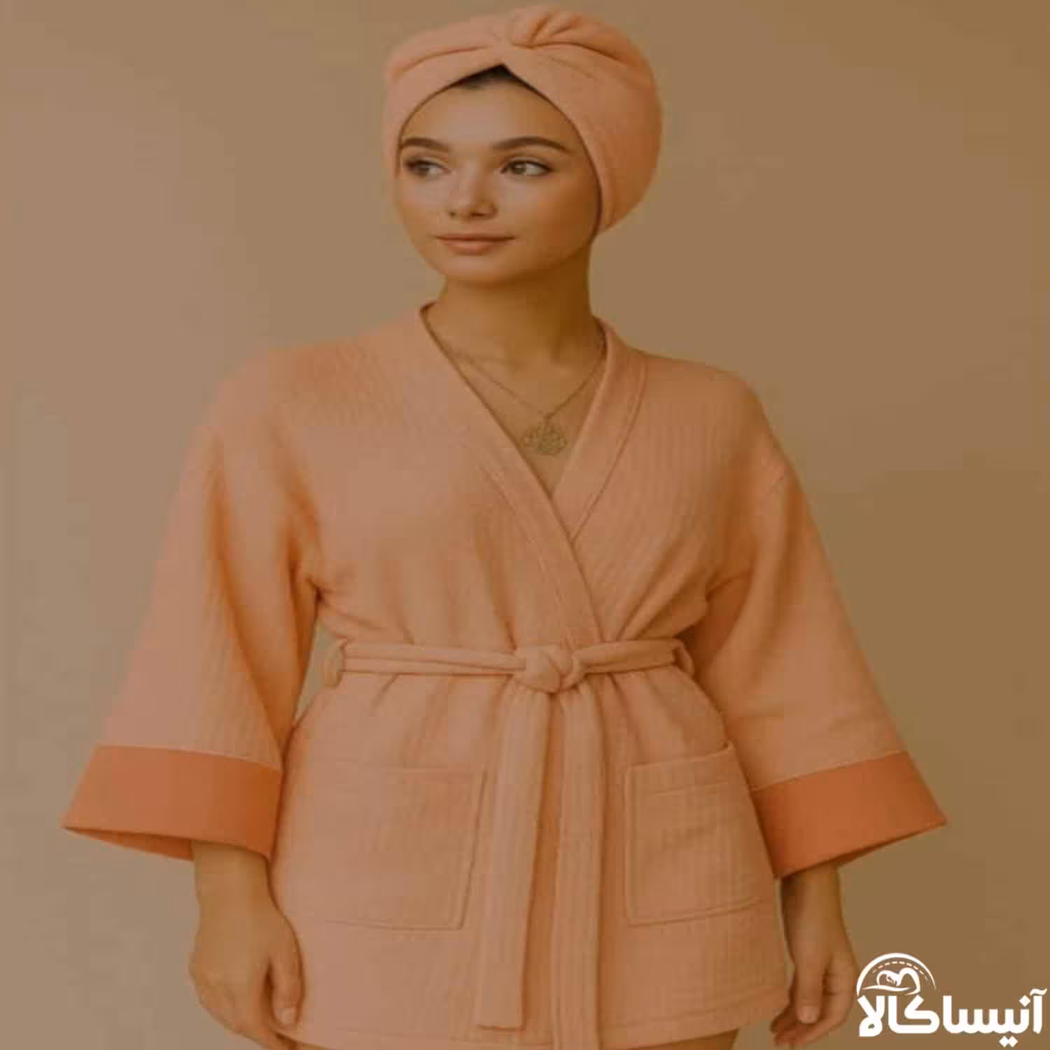 حوله تنپوش برق لامع مدل مهتاب