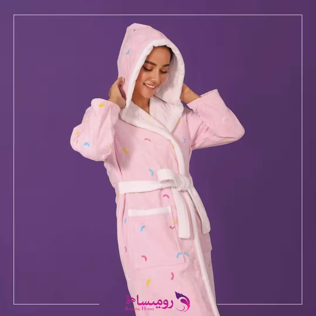 قیمت و خرید حوله پالتویی زنانه طرح یونیکورن صورتی برند پودایران