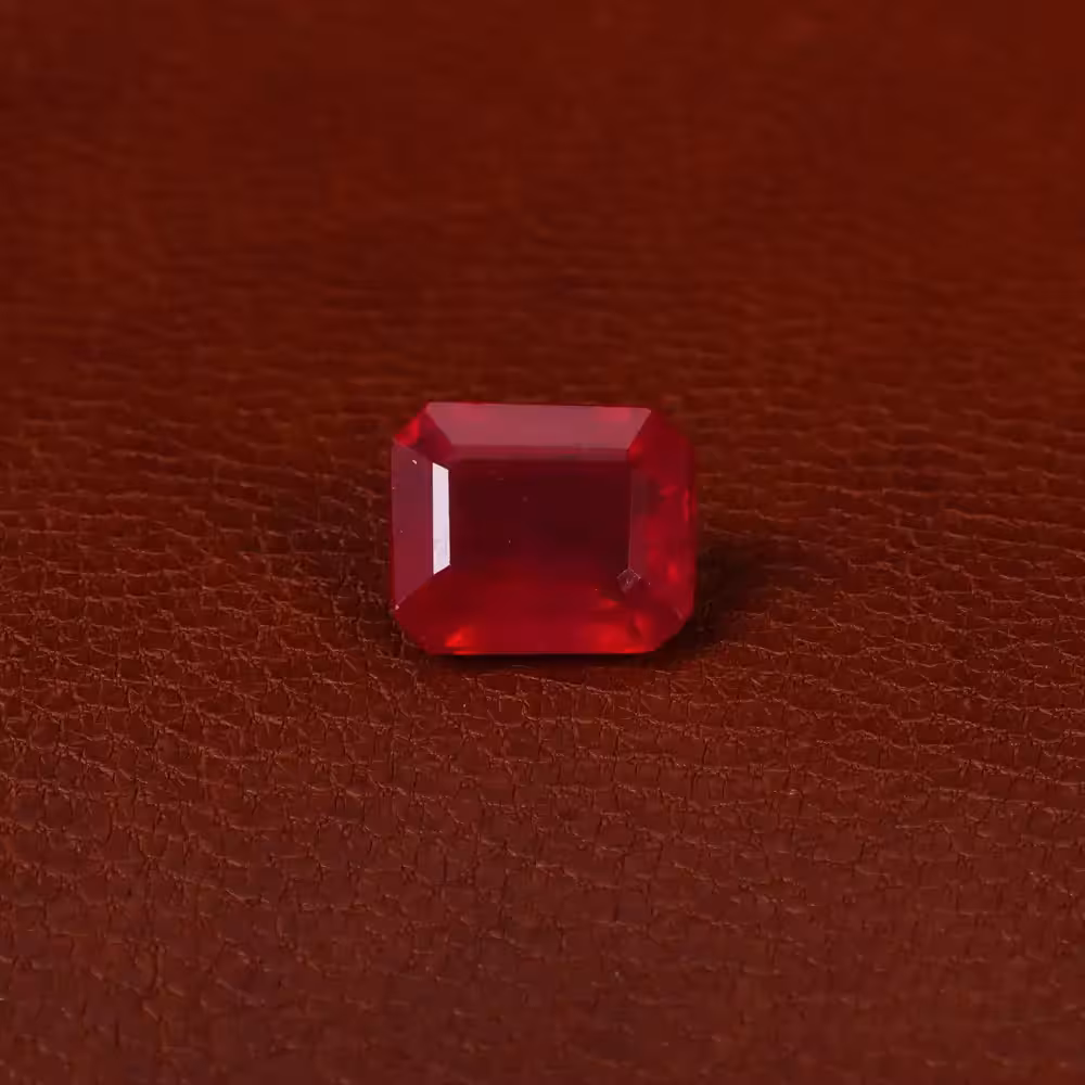 نگین یاقوت سرخ کد 30015 - جواهری مشاهیر