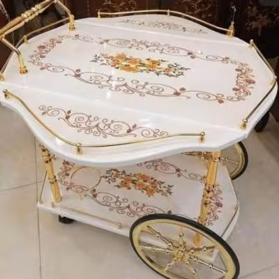 میز پذیرایی چرخدار