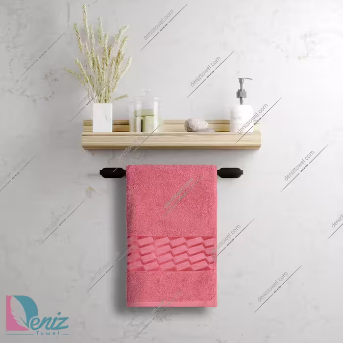 حوله دستی بزرگ طرح آرام رنگ کالباسی تیره